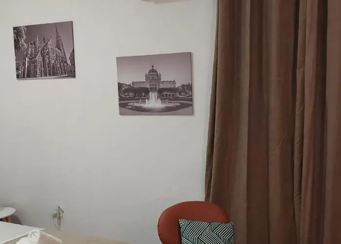 Apartment Mezo Near Diocletian Palace